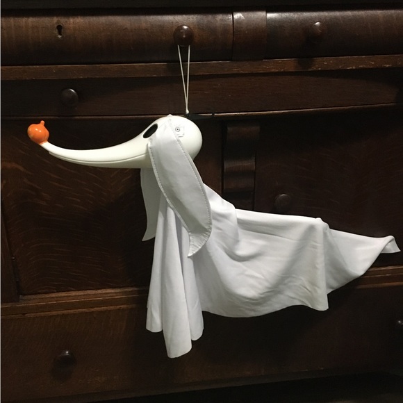 Zero Dog - Posable Halloween Decoration - Picture 4 of 8